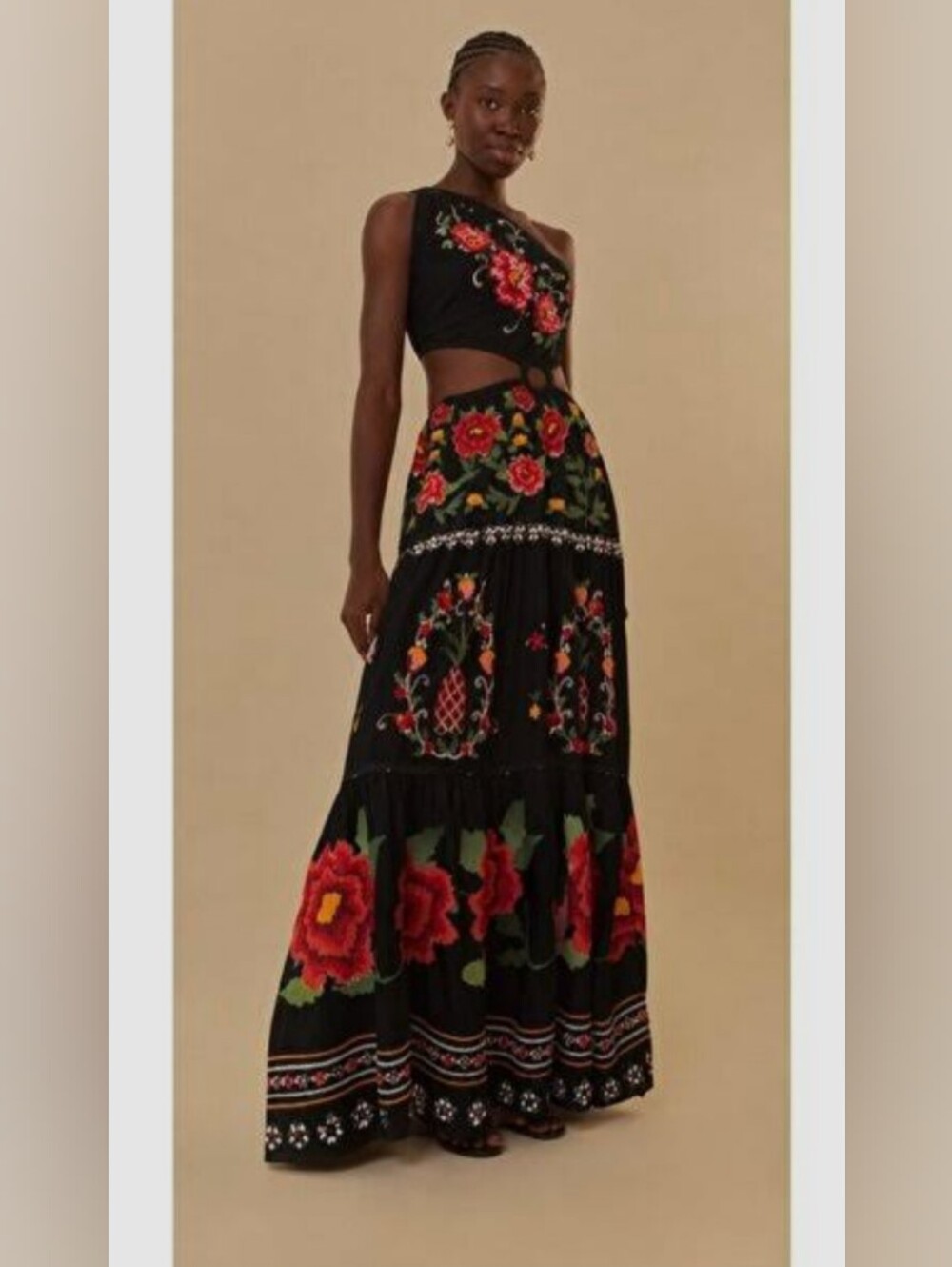 Black Embroidered Carmina Floral Maxi Dress 🌹